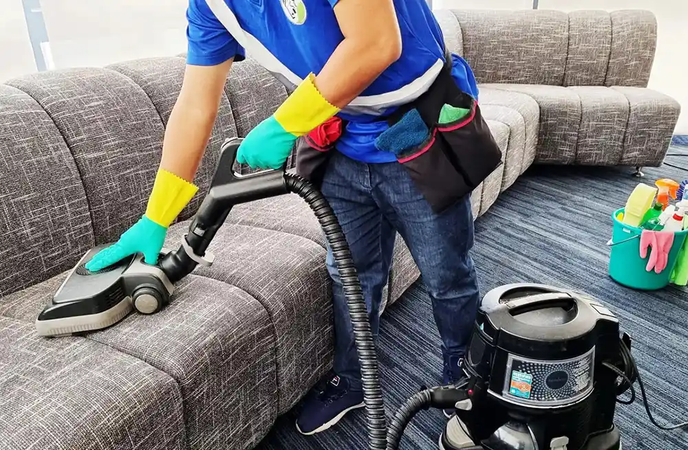 Upholstery-and-Window-Cleaning-–-Sparkswift-Cleaners-2 Upholstery-and-Window-Cleaning-–-Sparkswift-Cleaners